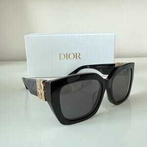 NWT!!! Christian Dior MissDior S2F 10A0 women black sunglasses Authentic 680$